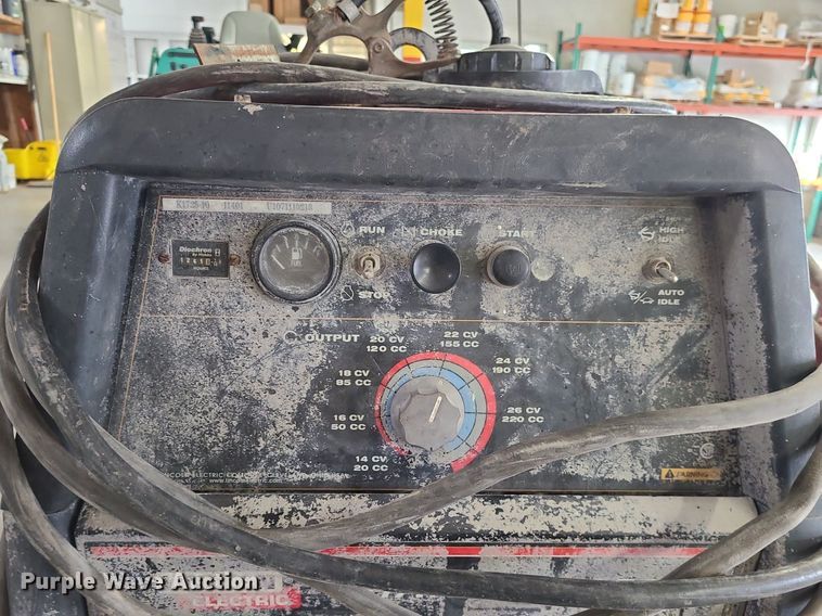 image for item LH9812 Lincoln Electric Ranger 250  welder