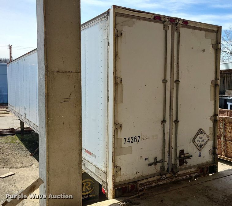 image for item LH9825 1985 Great Dane  dry van trailer