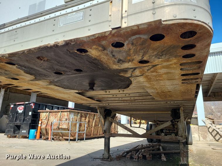 image for item LH9825 1985 Great Dane  dry van trailer