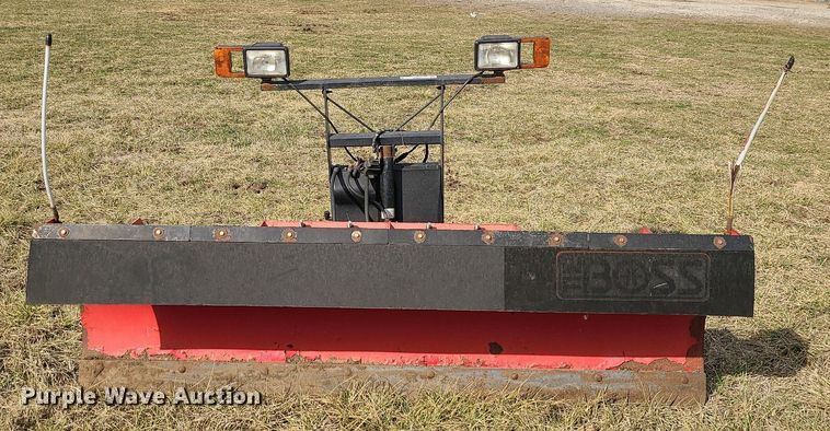 image for item LH9843 Boss  7 '6" W Super Duty snow plow