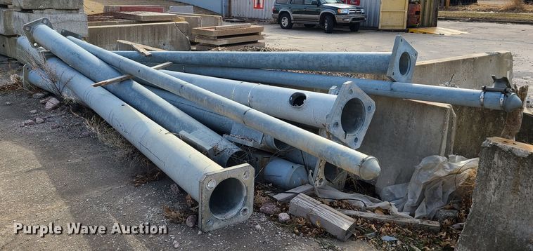 image for item LH9851 (10) light poles