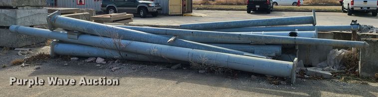 image for item LH9851 (10) light poles