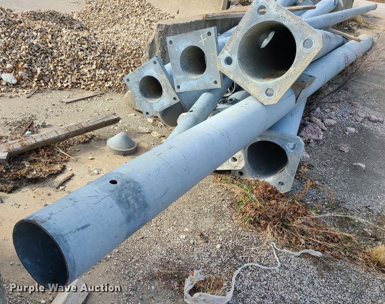 image for item LH9851 (10) light poles