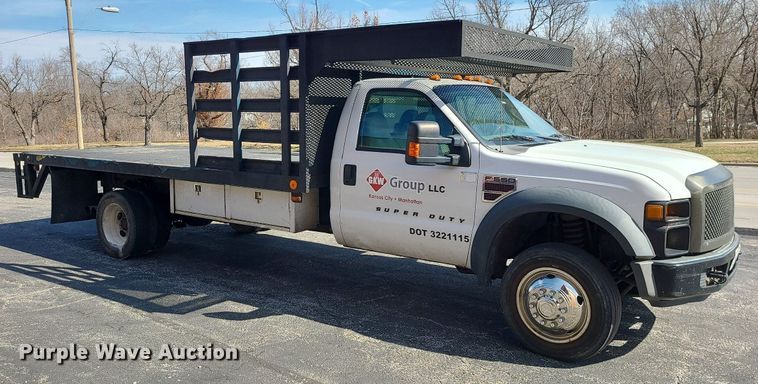image for item LH9852 2008 Ford F550 Super Duty  flatbed truck