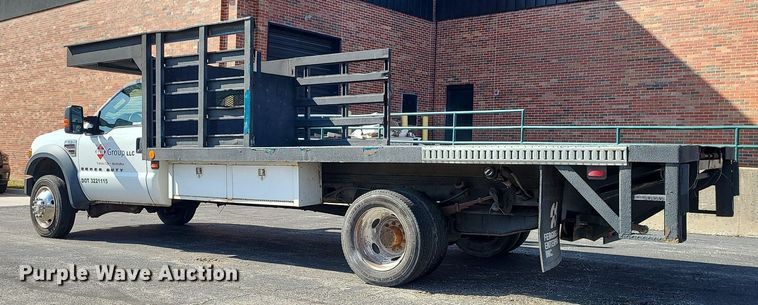image for item LH9852 2008 Ford F550 Super Duty  flatbed truck