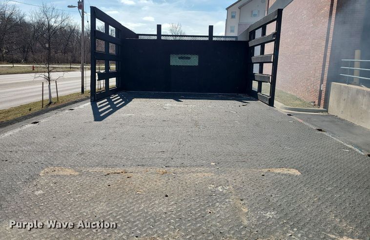 image for item LH9852 2008 Ford F550 Super Duty  flatbed truck