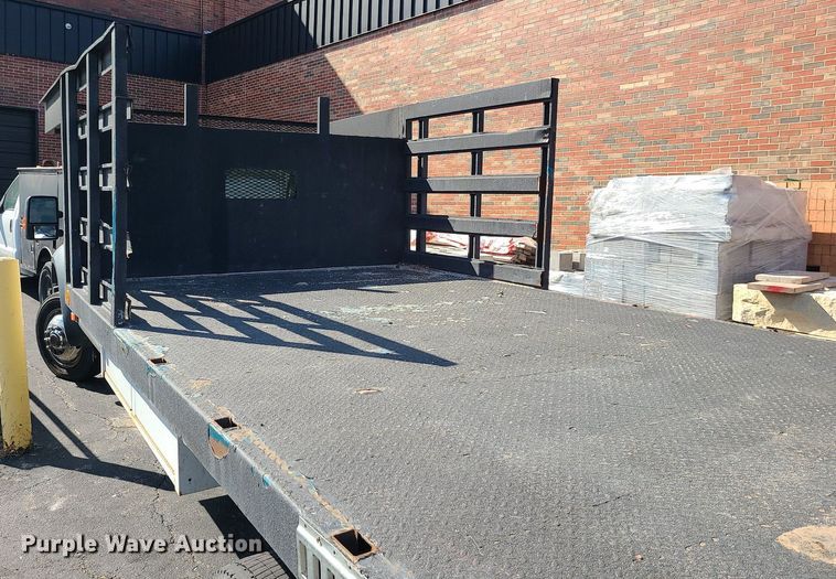 image for item LH9852 2008 Ford F550 Super Duty  flatbed truck