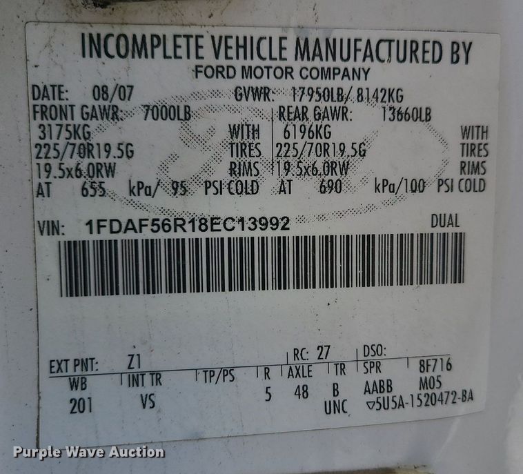 image for item LH9852 2008 Ford F550 Super Duty  flatbed truck