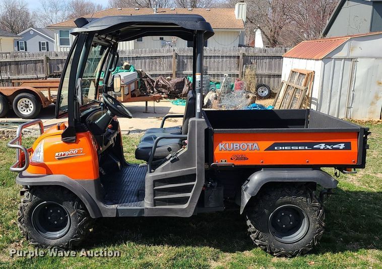 image for item LH9853 Kubota RTV900T  utility vehicle