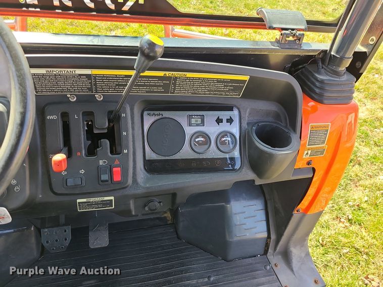 image for item LH9853 Kubota RTV900T  utility vehicle