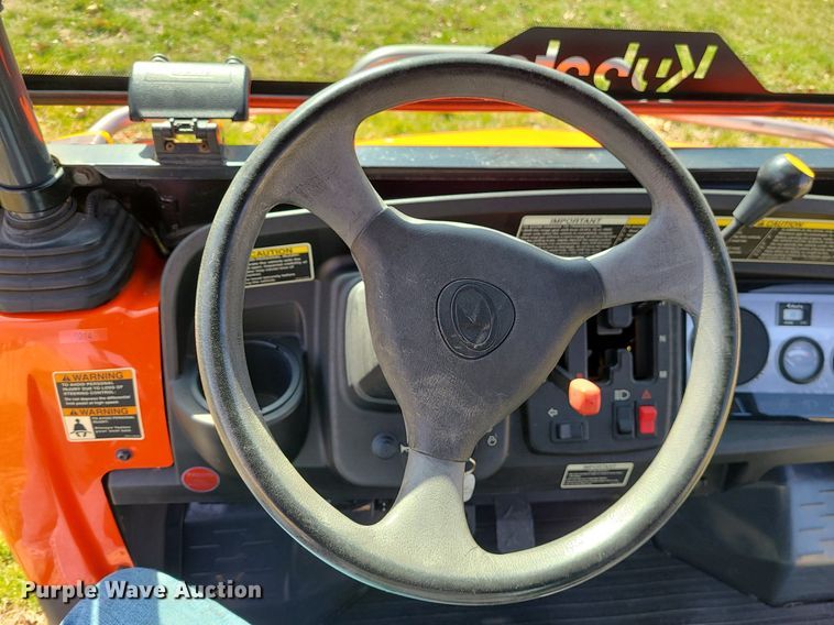 image for item LH9853 Kubota RTV900T  utility vehicle
