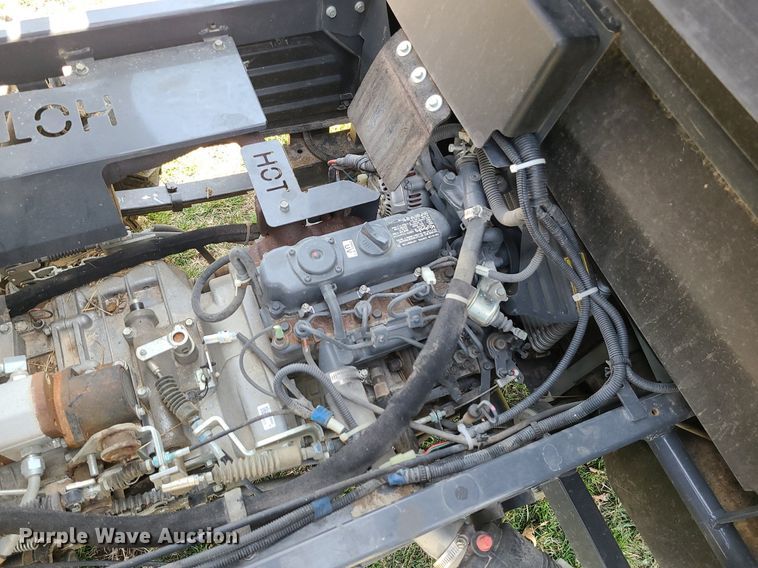 image for item LH9853 Kubota RTV900T  utility vehicle