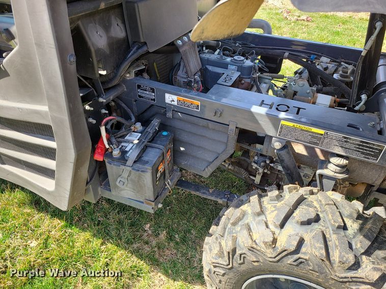 image for item LH9853 Kubota RTV900T  utility vehicle