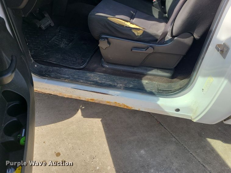 image for item LH9855 2011 GMC Sierra 2500HD SLE  pickup truck