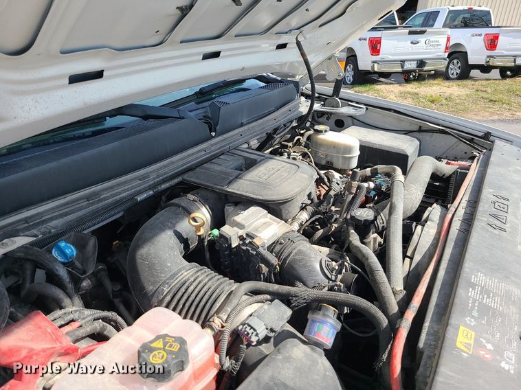 image for item LH9855 2011 GMC Sierra 2500HD SLE  pickup truck