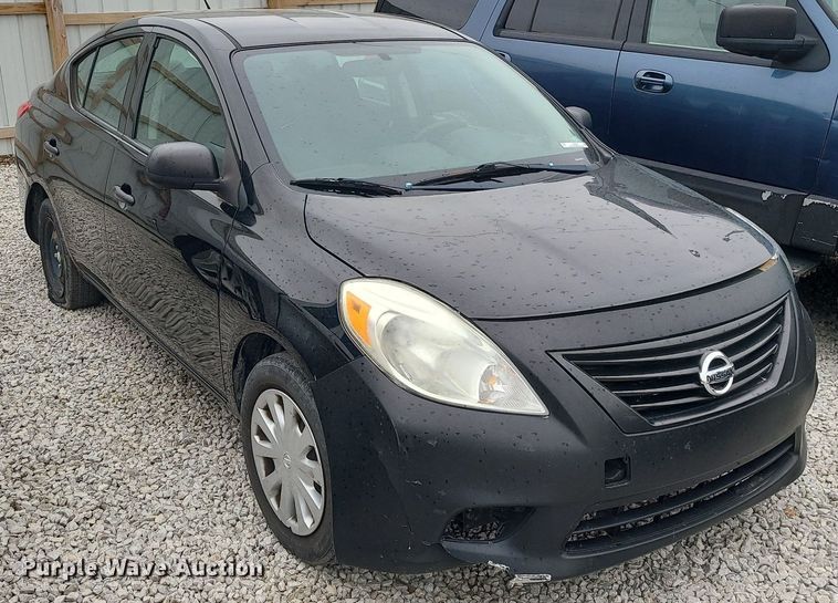 image for item LH9856 2012 Nissan Versa