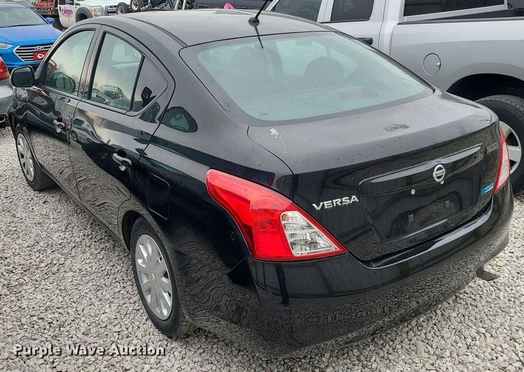 image for item LH9856 2012 Nissan Versa