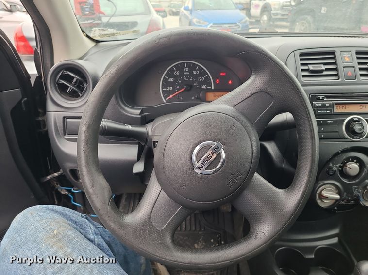 image for item LH9856 2012 Nissan Versa