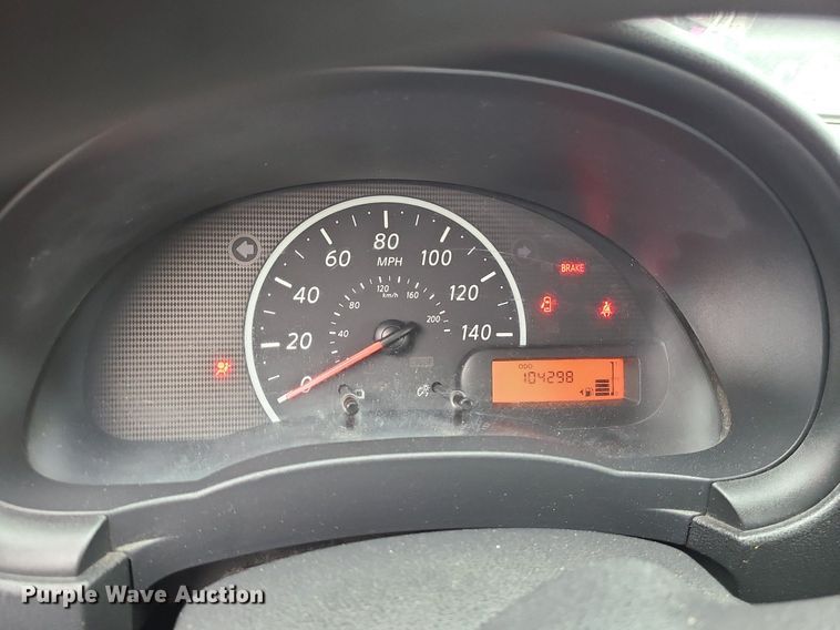 image for item LH9856 2012 Nissan Versa