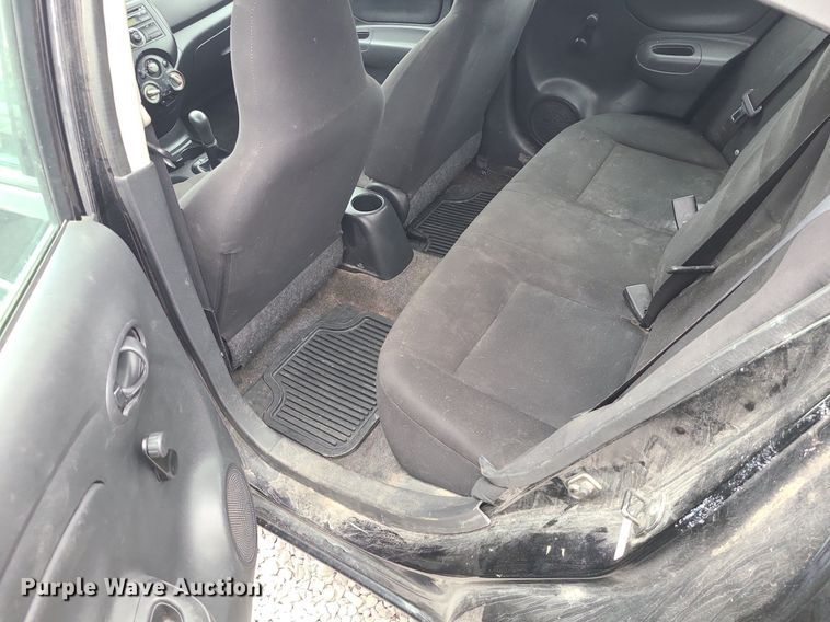 image for item LH9856 2012 Nissan Versa