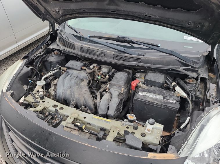 image for item LH9856 2012 Nissan Versa