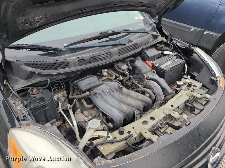 image for item LH9856 2012 Nissan Versa