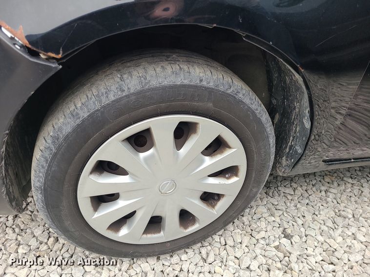 image for item LH9856 2012 Nissan Versa