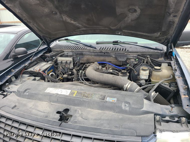 image for item LH9859 2004 Ford Expedition  SUV