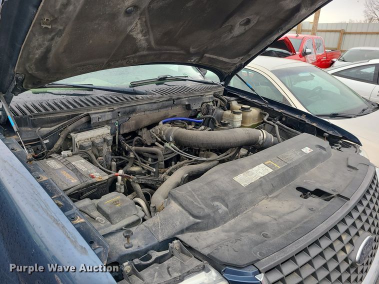 image for item LH9859 2004 Ford Expedition  SUV