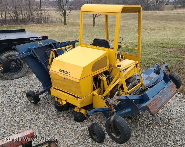 image for item LH9863 Excel Hustler 4600  lawn mower