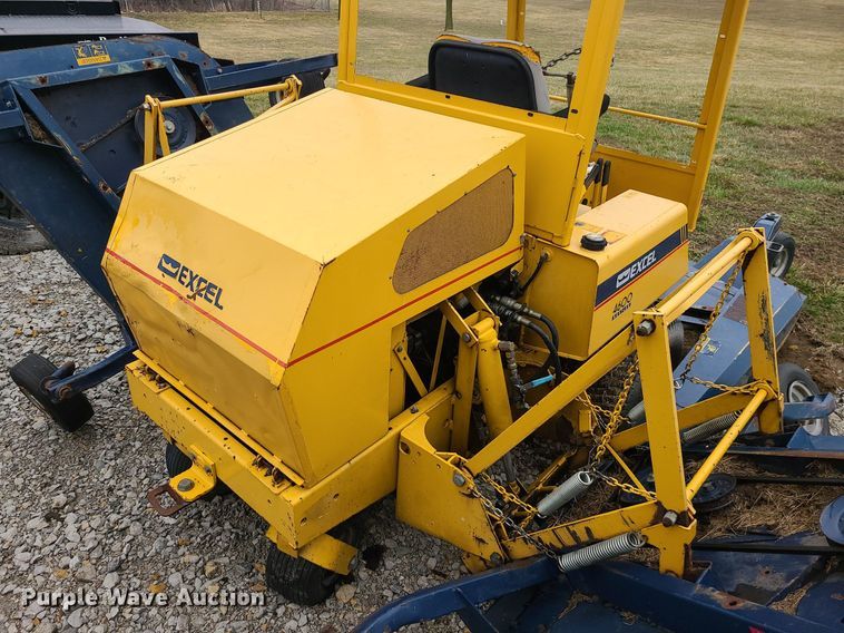 image for item LH9863 Excel Hustler 4600  lawn mower