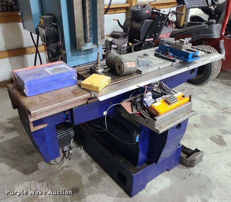 image for item LH9865 Bridgeport  milling machine