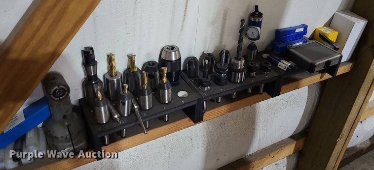 image for item LH9865 Bridgeport  milling machine