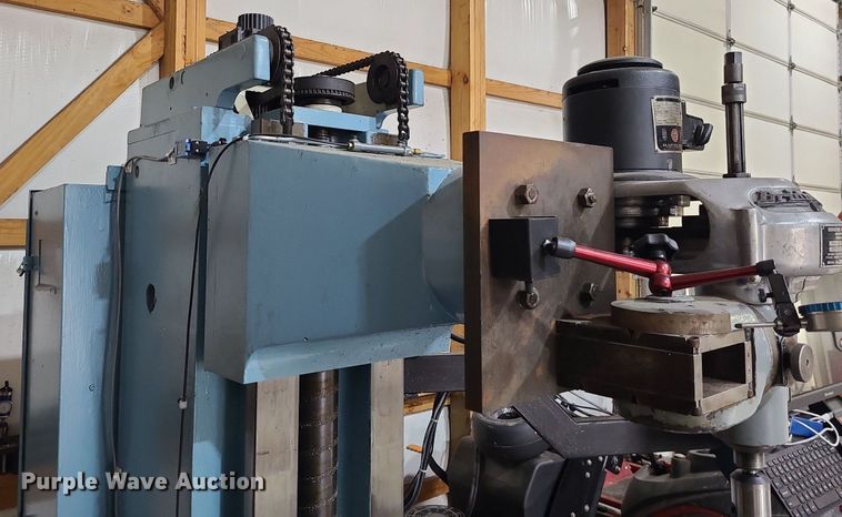 image for item LH9865 Bridgeport  milling machine