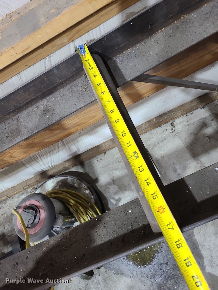 image for item LH9866 Tools