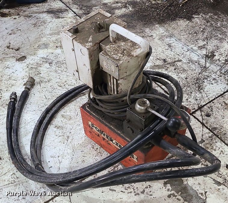 image for item LH9867 Power Team  hydraulic power unit