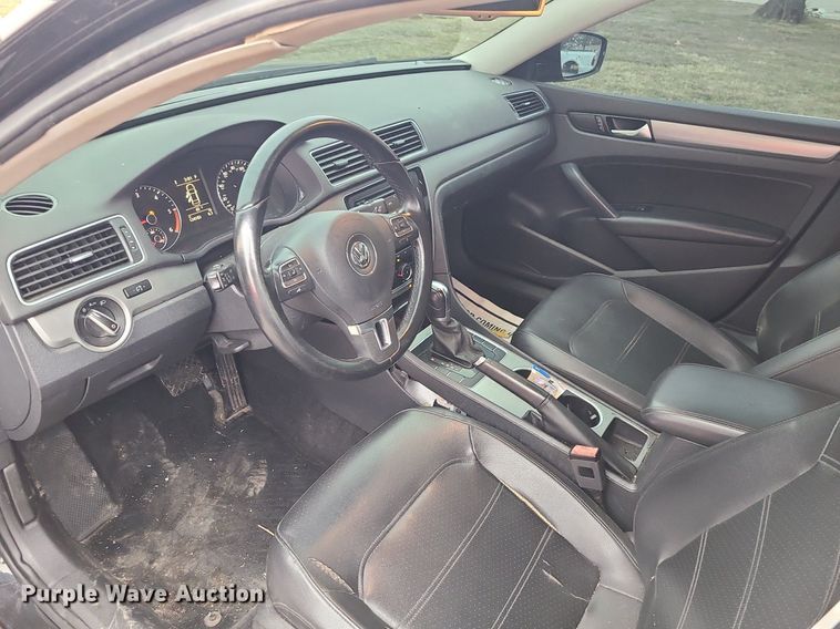 image for item LH9868 2014 Volkswagen Passat TDI SE