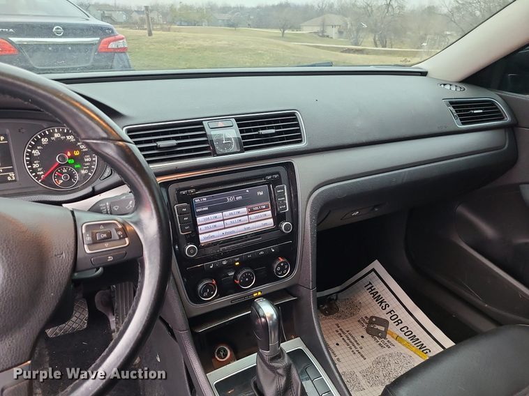 image for item LH9868 2014 Volkswagen Passat TDI SE