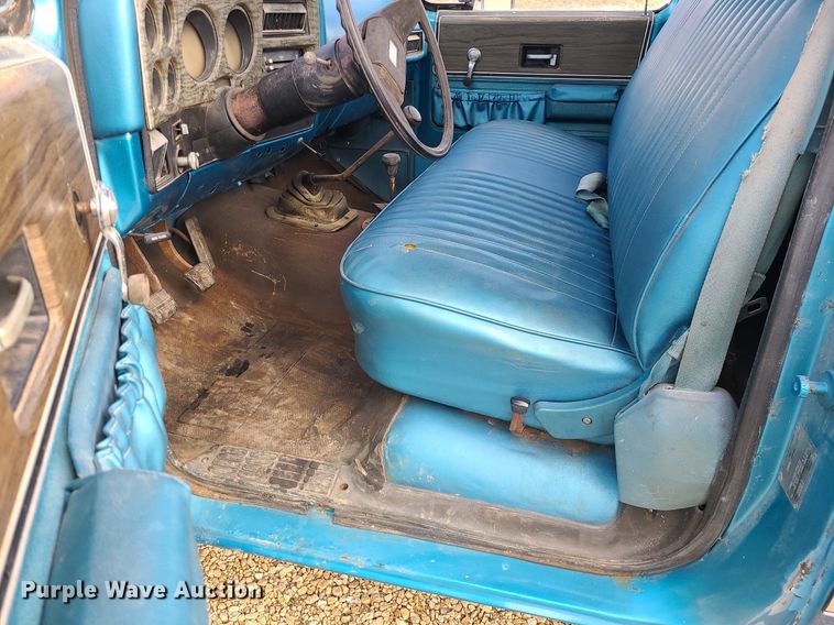 image for item LH9892 1976 Chevrolet K20  pickup truck