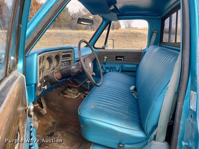 image for item LH9892 1976 Chevrolet K20  pickup truck