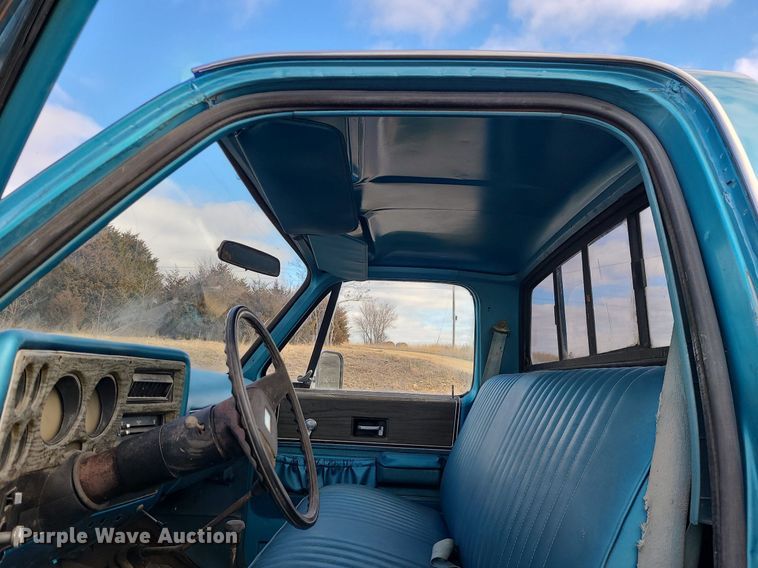 image for item LH9892 1976 Chevrolet K20  pickup truck