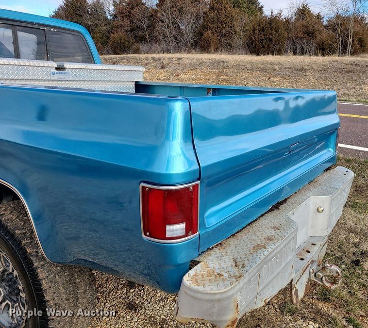 image for item LH9892 1976 Chevrolet K20  pickup truck