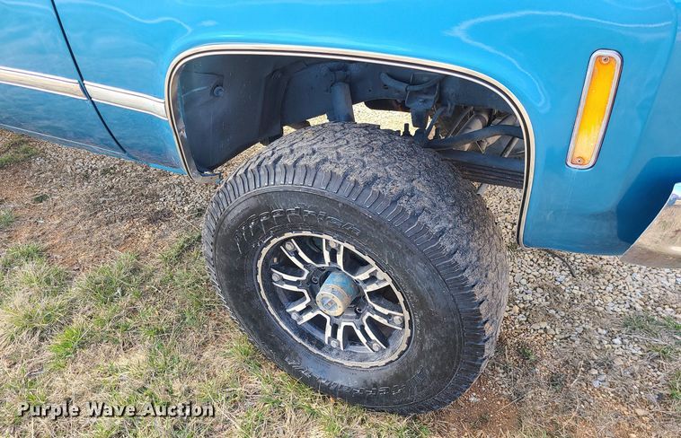 image for item LH9892 1976 Chevrolet K20  pickup truck