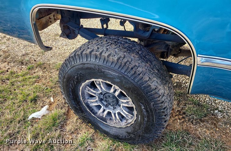 image for item LH9892 1976 Chevrolet K20  pickup truck