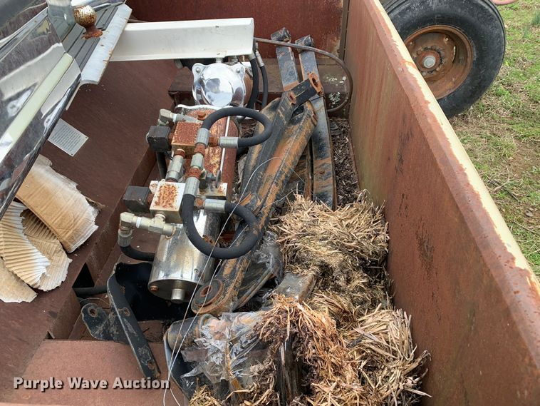 image for item LI9100 1996 Ford F150  pickup truck