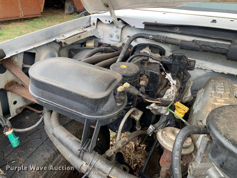 image for item LI9100 1996 Ford F150  pickup truck