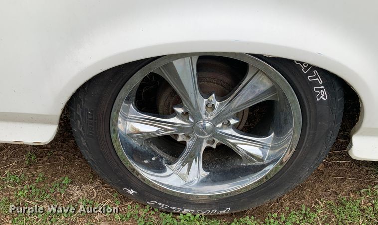 image for item LI9100 1996 Ford F150  pickup truck