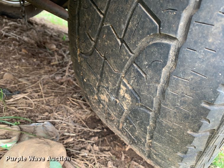 image for item LI9100 1996 Ford F150  pickup truck