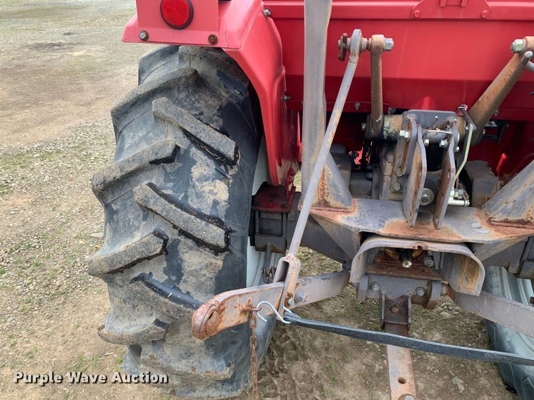 image for item LI9106 Massey Ferguson 1035  tractor