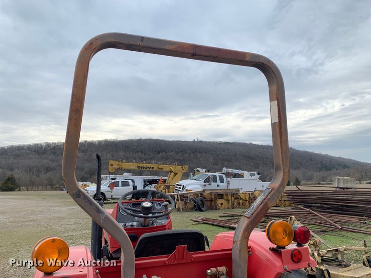 image for item LI9106 Massey Ferguson 1035  tractor